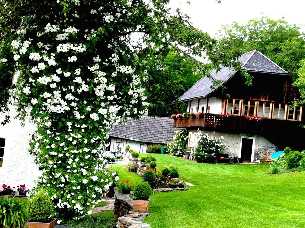 Cottage am Waldrand gelegen Feldkirchen in Kärnten Exteriör bild